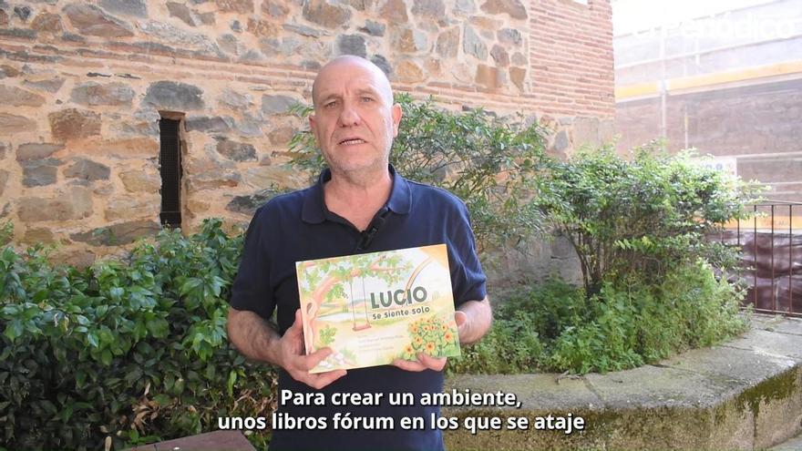 Vídeo | 'Lucio se siente solo': el diario poético contra el acoso escolar que arrasa en los colegios de Cáceres