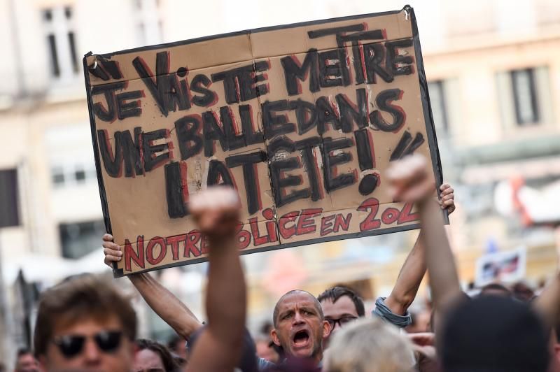 Manifestaciones violentas en Nanterre, Francia, después de que la policía matara a tiros a un joven de 17 años