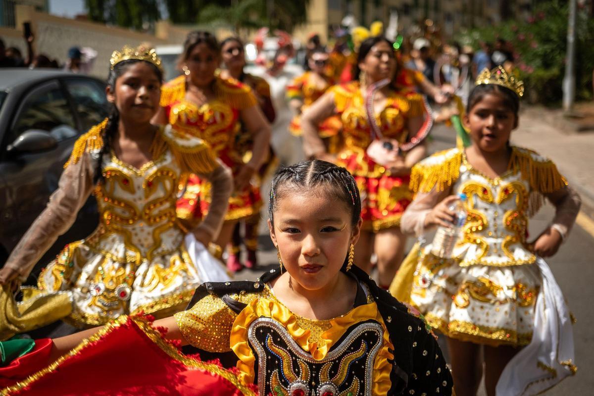 Fiesta de la virgen de Copacabana de la comunidad boliviana en Tenerife