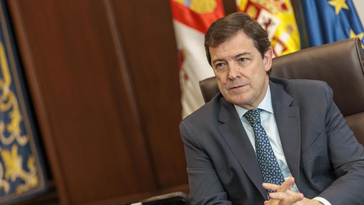 Alfonso Fernández Mañueco, presidente en funciones de la Junta de Castilla y León:  No podemos hablar de cohesión territorial mientras se retrasan inversiones o se suprimen servicios ferroviarios 