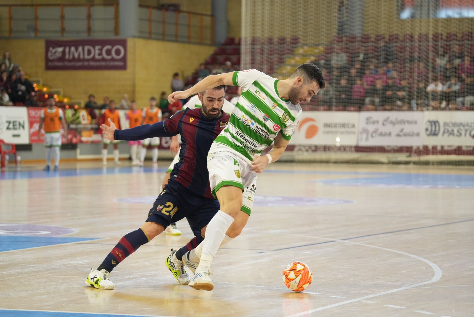 El Córdoba Futsal-Levante en imágenes