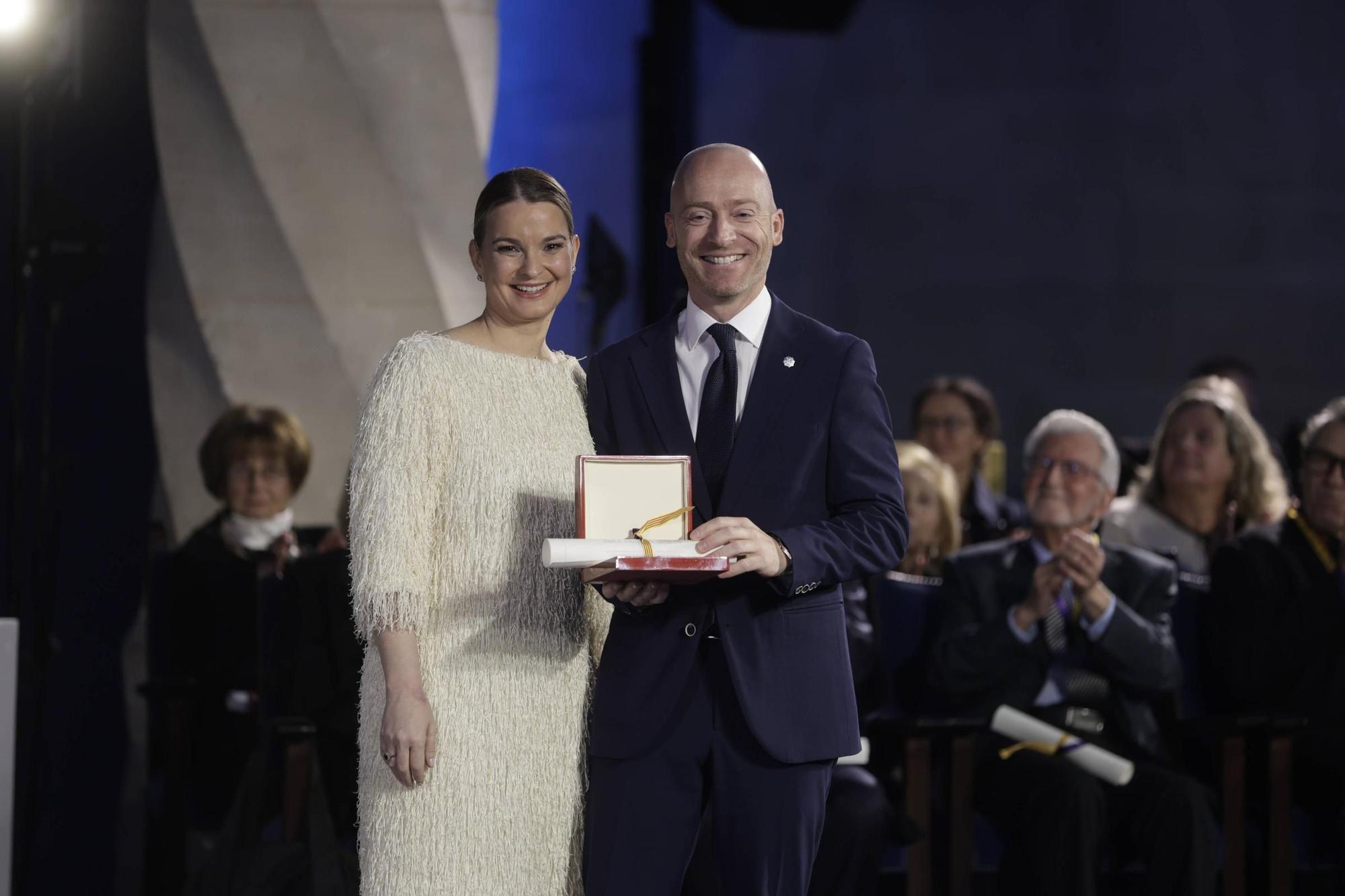 Entrega de las Medallas de Oro del Govern y los premios Ramon Llull