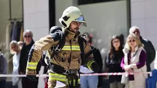 El espíritu de Eloy Palacio toma el centro de Oviedo ocho años después del incendio Uría