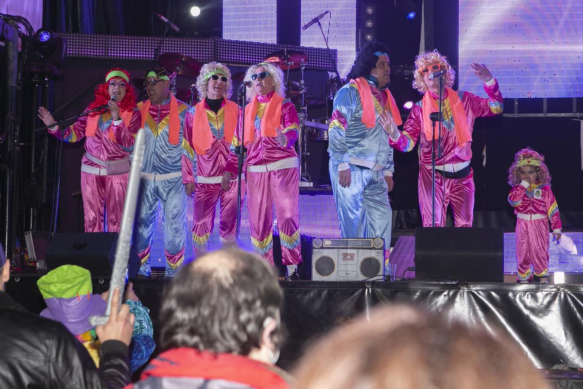 EN IMÁGENES: el concurso de murgas y comparsas de Avilés