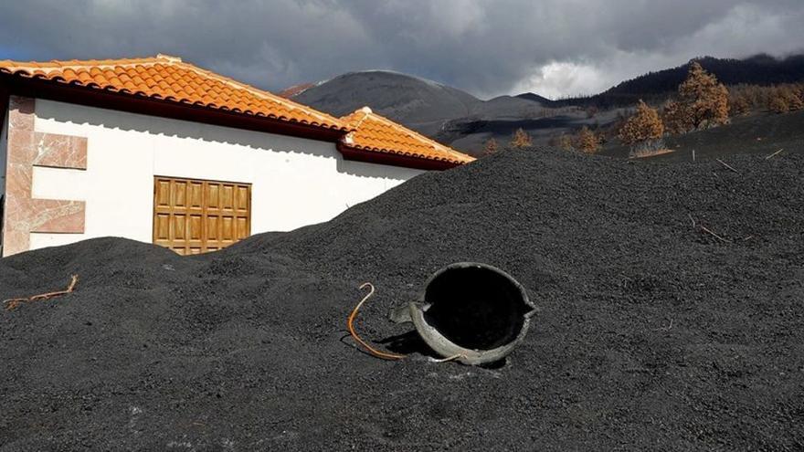 Un mundo de ceniza en La Palma dos meses después del volcán.