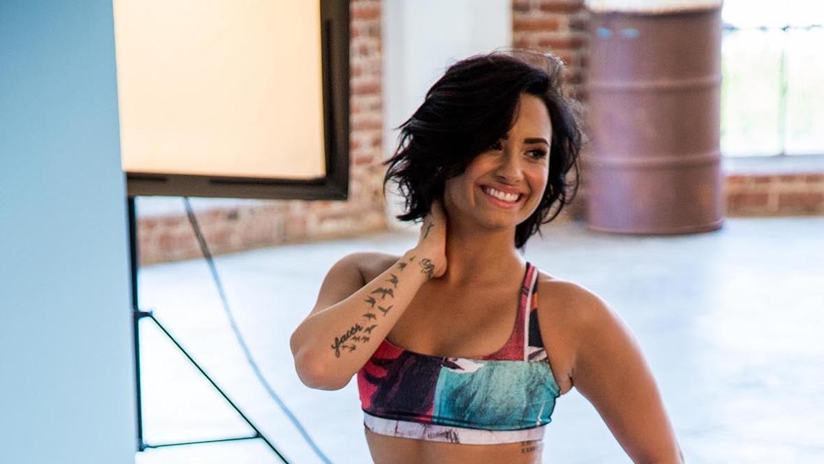 Skechers de demi lovato hot sale