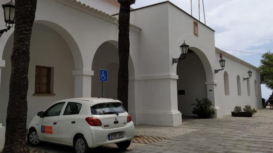 Vila licita la reforma del edificio consistorial por casi medio millón
