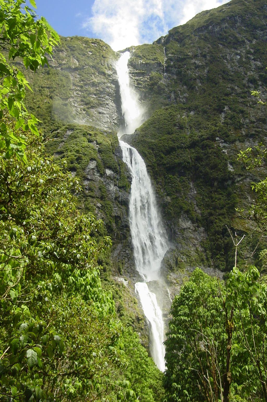 Cascada Sutherland.