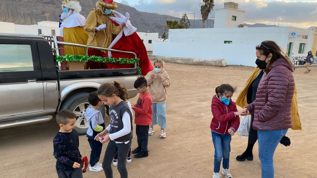 Los Reyes Magos en Caleta de Sebo, en La Graciosa.