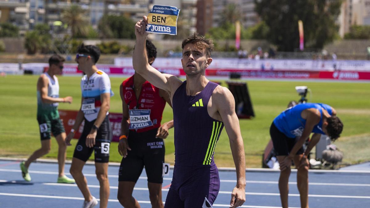 Adrián Ben celebra su triunfo en el Campeonato de España del pasado fin de semana.