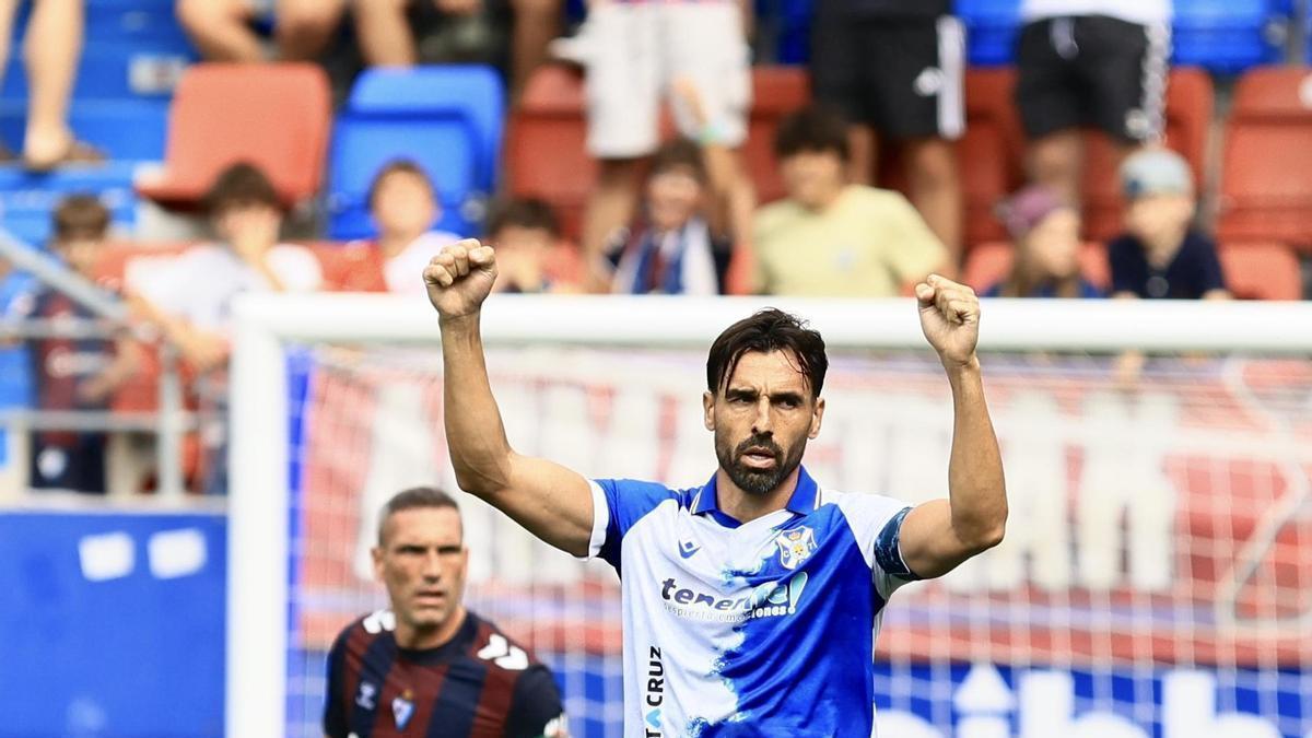 Enric Gallego, celebrando el 0-1 al Eibar.