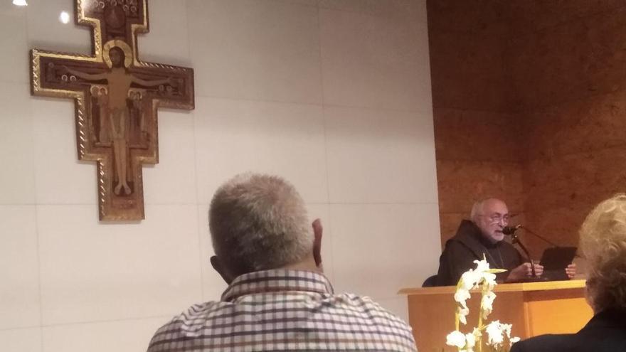 Sanz Montes resalta la fraternidad de los franciscanos en los actos de conmemoración en Gijón del tránsito de San Francisco de Asís