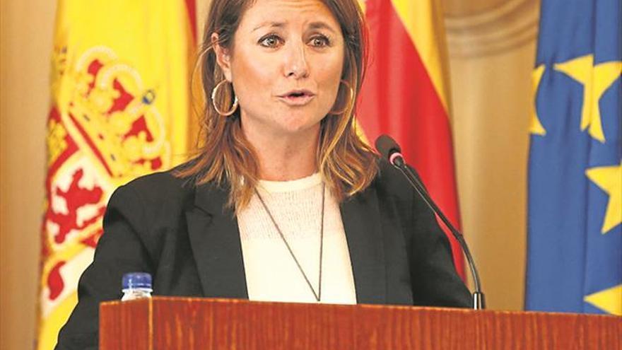 El PP insiste en no cerrar más pronto las terrazas de las tascas