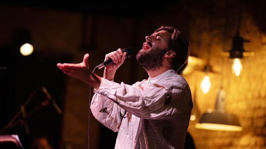 El cantante Salvador Sobral anuncia un concierto en A Coruña para octubre de 2027