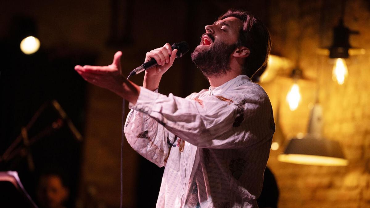 El cantante Salvador Sobral anuncia un concierto en A Coruña para octubre de 2027