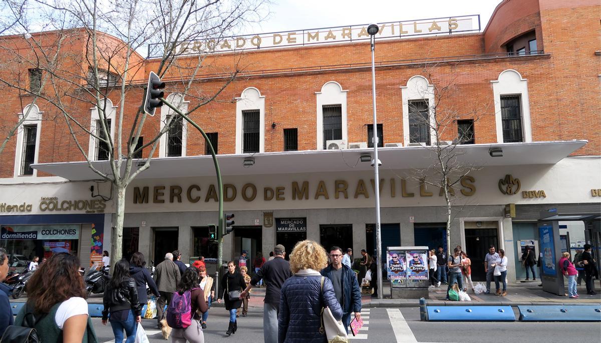El Mercado de Maravillas cuenta con cerca de 9.000 metros cuadrados y más de 200 puestos