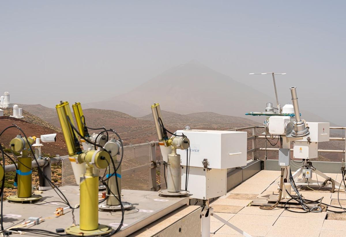 Una de las instantáneas de Robaina captada en el Teide en plena calima.