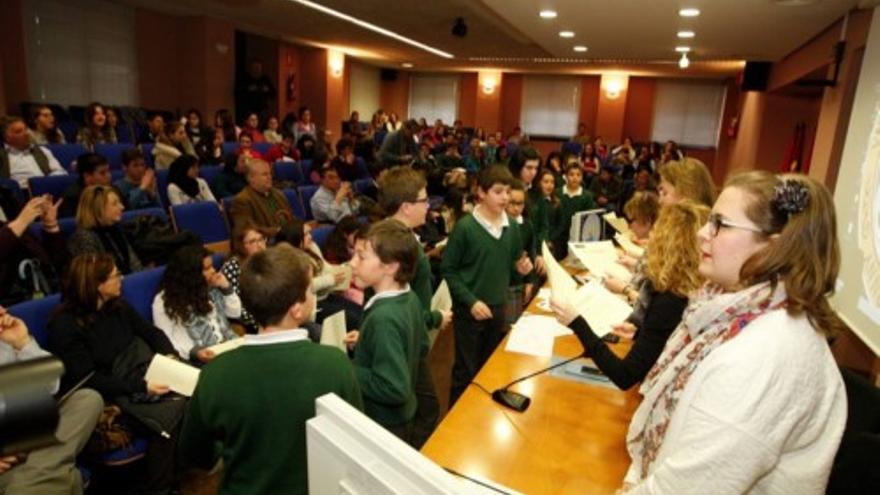 Entrega de diplomas de mediación escolar