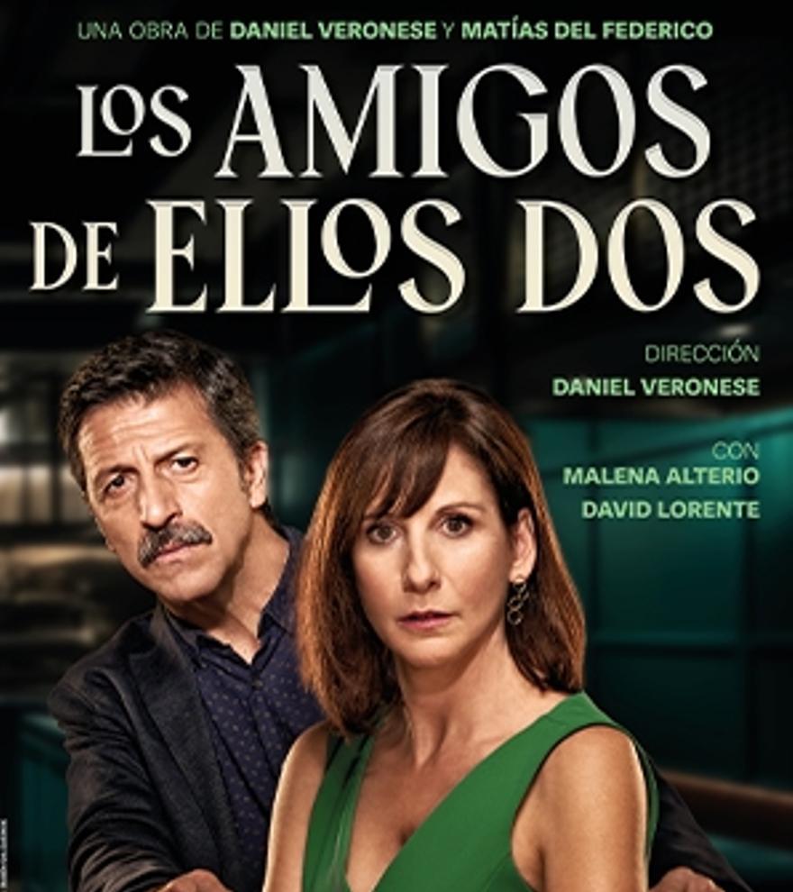 Los amigos de ellos dos