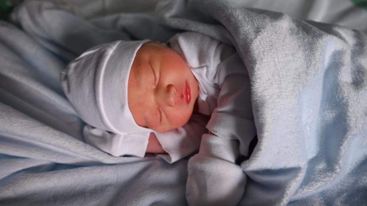 Un bebé recién nacido, en una imagen de archivo.