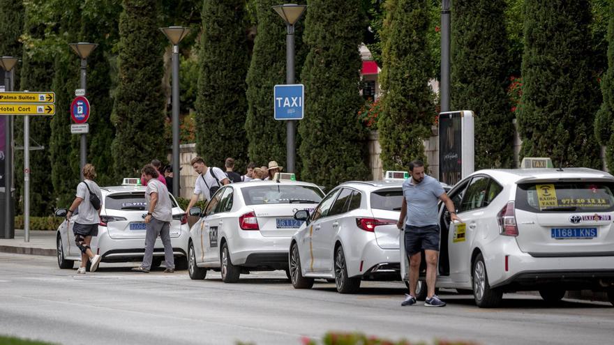 La nueva emisora unificada de Palma incorpora a taxistas de Llucmajor: &quot;Es un día histórico&quot;