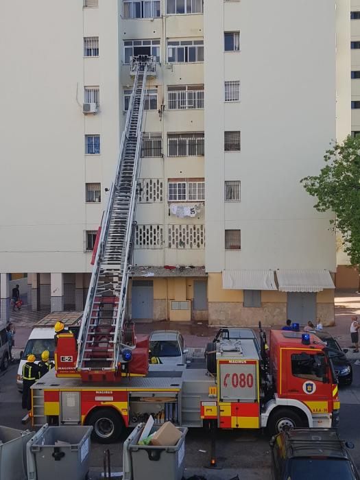Un incendio afecta a una vivienda en la calle Cabriel de Málaga