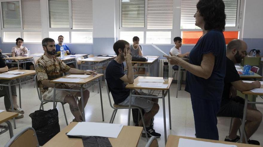 Más de 16.000 inscritos para las 1.865 plazas de maestros en las oposiciones de Infantil y Primaria de 2024