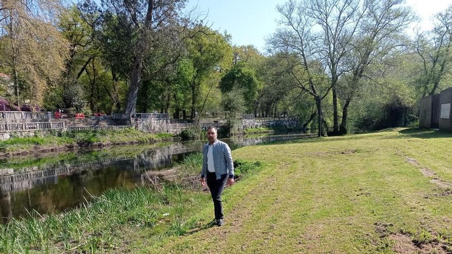onará la playa del Umia zonas de calistenia y voleivol