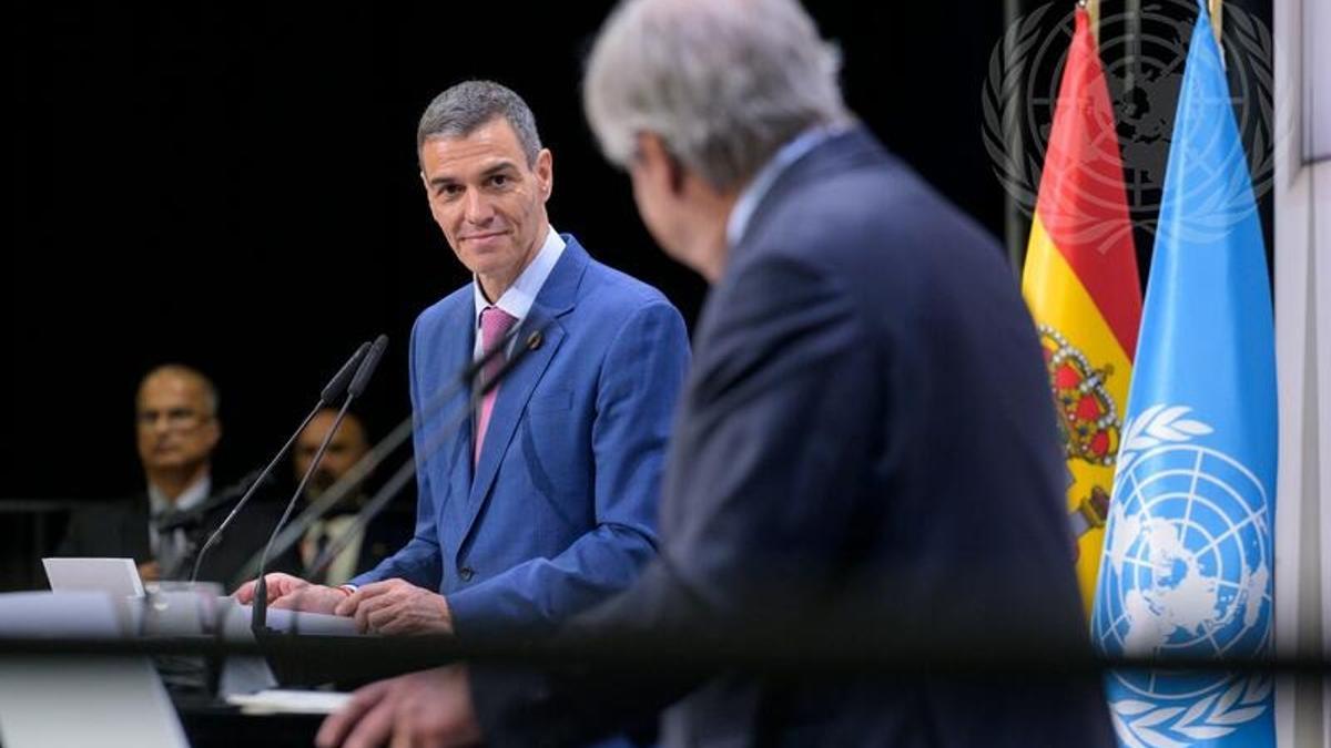 A Pedro Sánchez le niegan el oxígeno internacional: tres golpes en 45 minutos y Sevilla como escenario