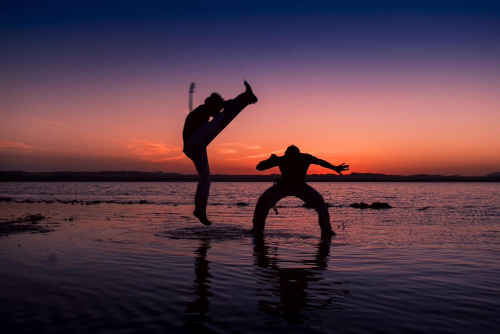 Una roda es una lucha amistosa. Es la forma más habitual de practicar capoeira.