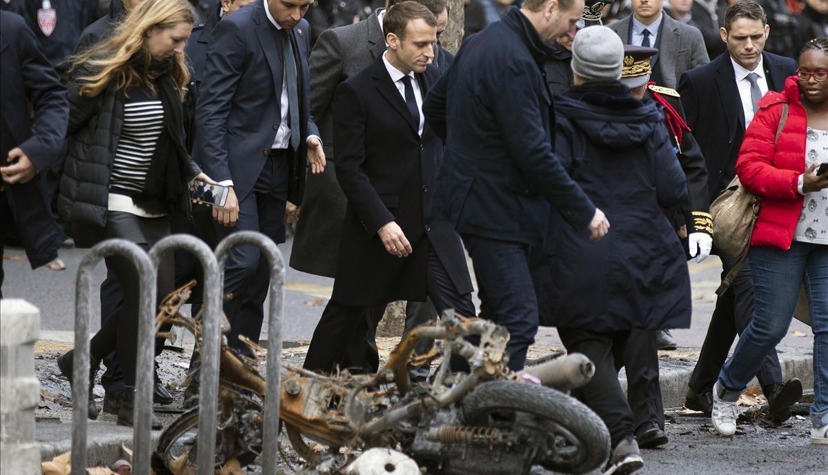 zentauroepp46111943 elau2910  paris  france   02 12 2018   french president emma181202143057