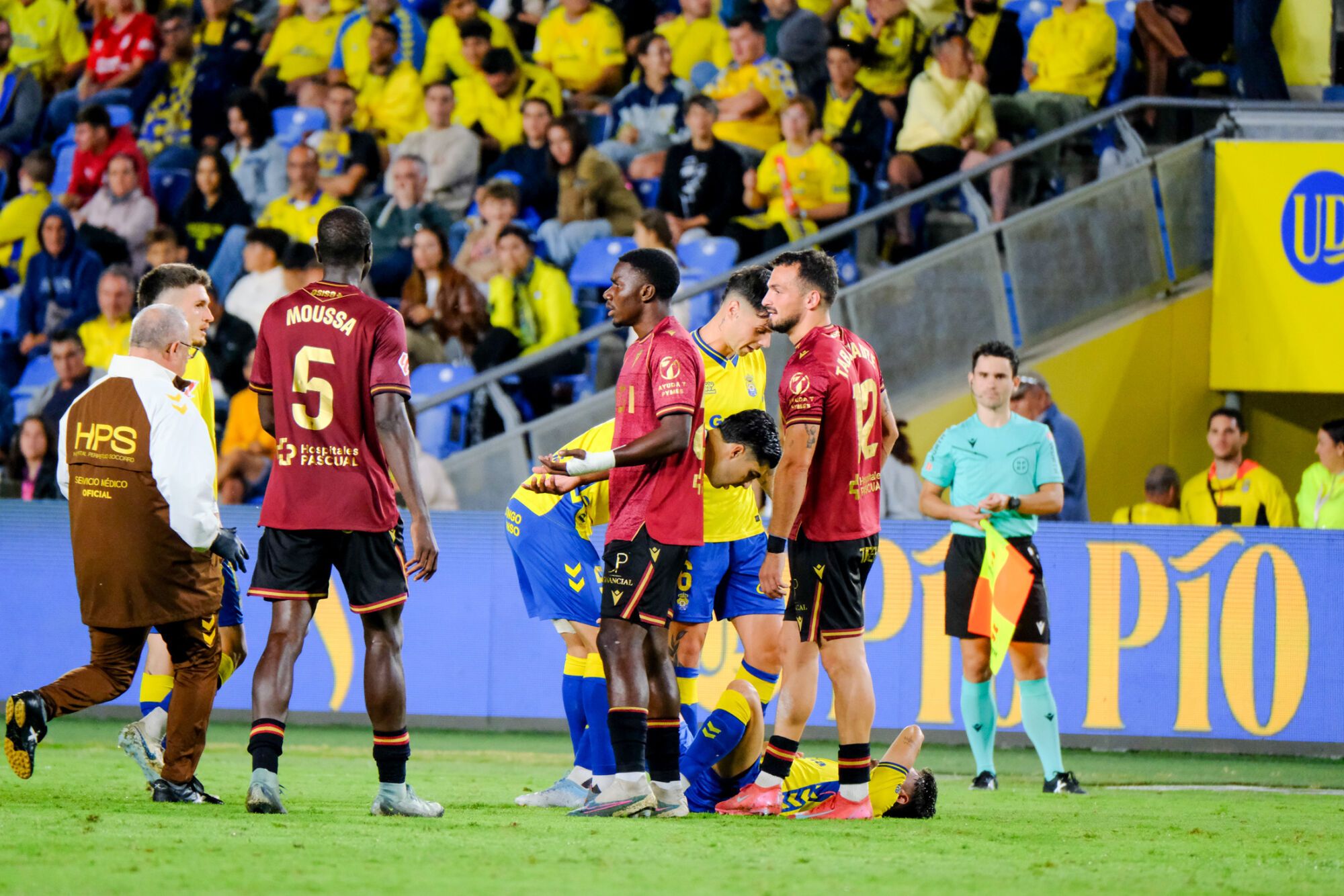 UD Las Palmas- Cádiz | 05/10/2025  | 05/10/2025 | Fotógrafo: José Carlos Guerra