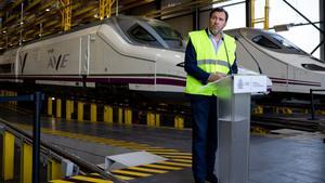 El Govern central planteja augmentar a 350 km/h la velocitat dels trens i reduir a dues hores el trajecte Madrid-Barcelona