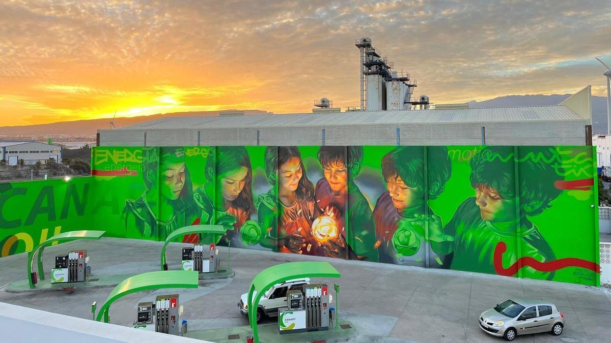 El mural de Erik Air en Arinaga que está nominado al mejor grafiti del año.