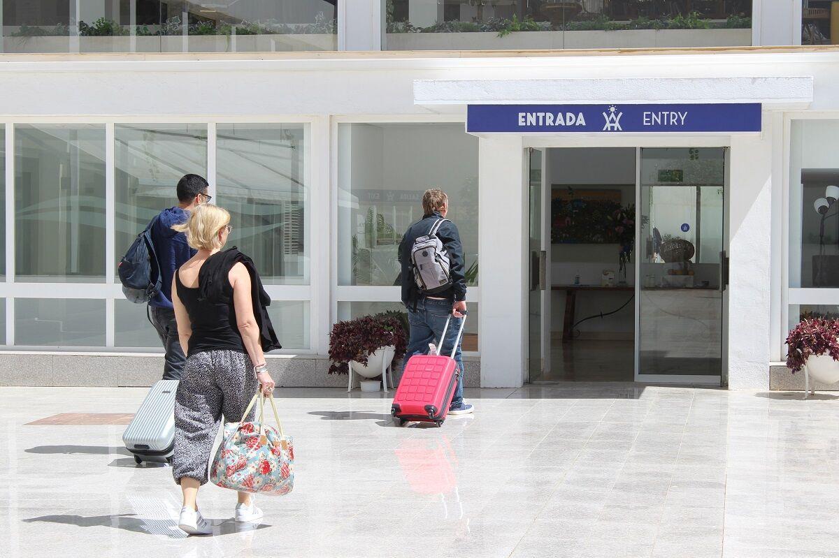 turistas hoteles Aehcos Málaga