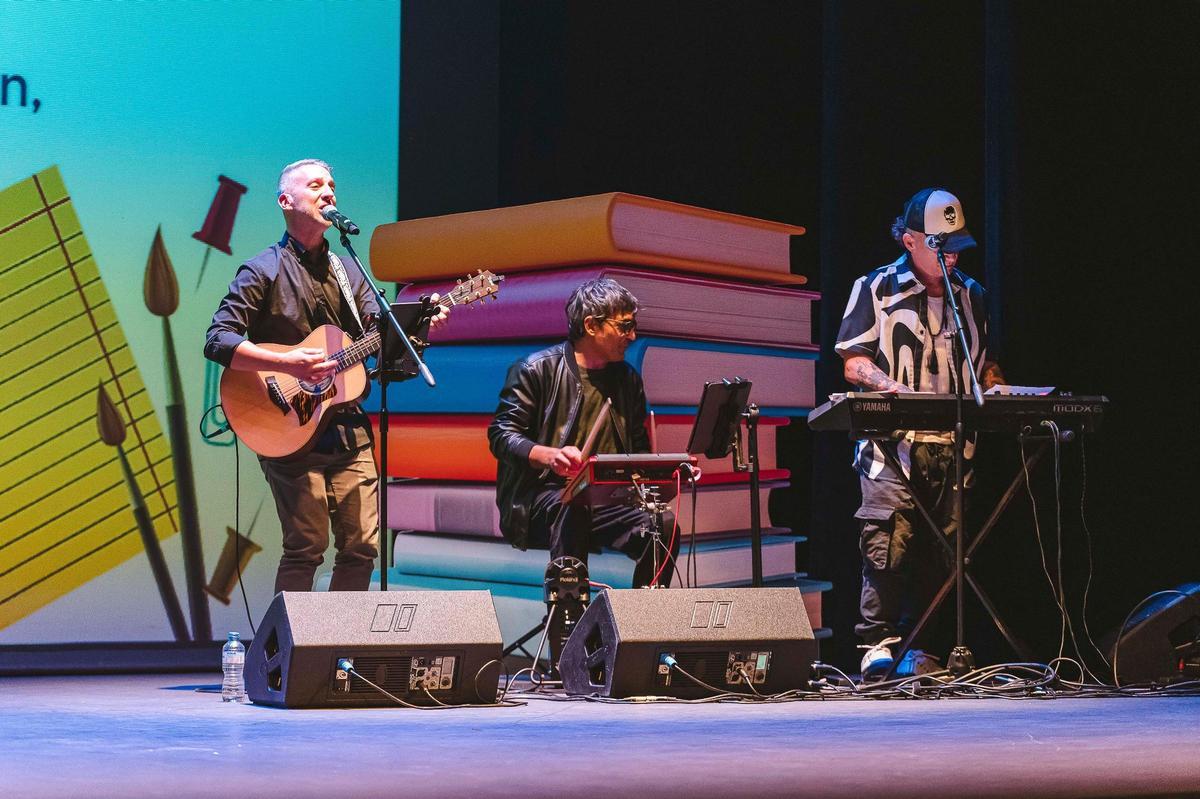 Premios Extraordinarios al Rendimiento Académico de la Comunidad Valenciana en Elche