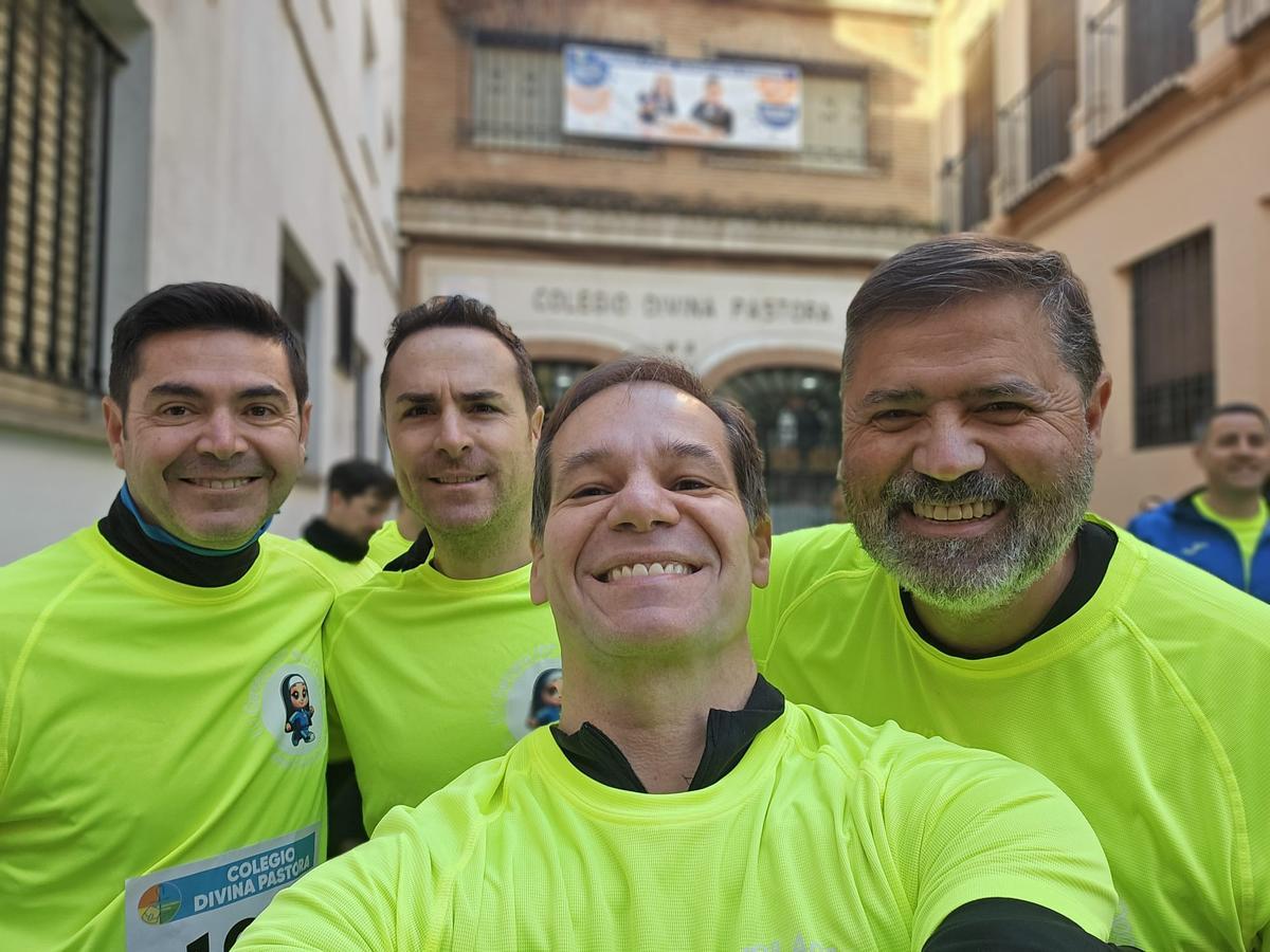 La 3ª carrera solidaria del colegio Divina Pastora recorre las calles de Córdoba