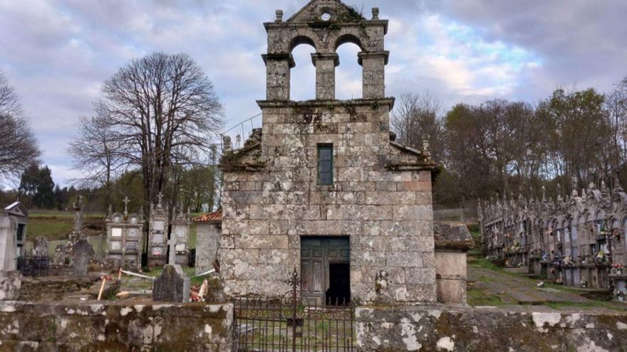 La iglesia de San Paio de Loeda, en Piñor, entra en la lista roja del patrimonio