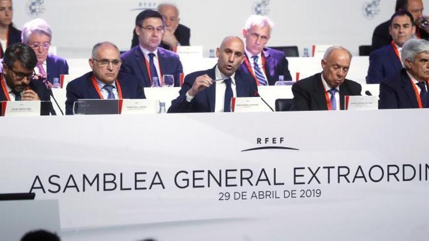 La Asamblea de la Federación aprueba los nuevos formatos de la Copa del Rey y la Supercopa