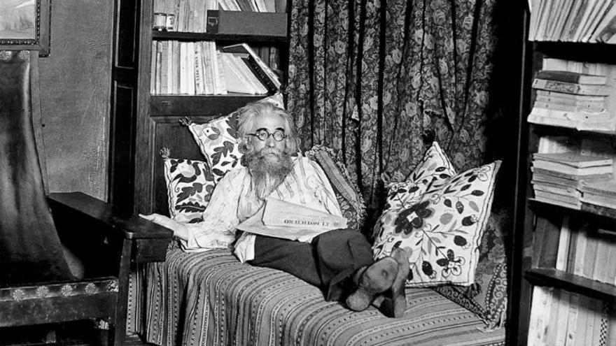 Ramón María del Valle-Inclán en imaxe de agosto de 1930. | FOTO: ALFONSO
