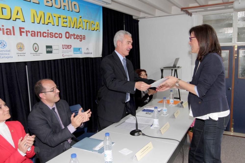 Entrega de premios de la Olimpiada Matemática Francisco Ortega en el IES El Bohio