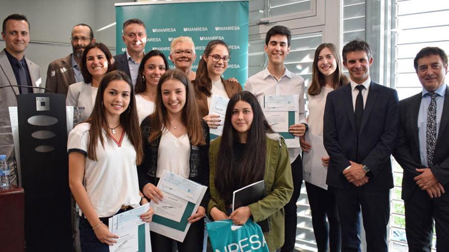 Estudiants d&#039;Esparreguera, Barcelona i Manlleu guanyen la 18 edició dels Premis UManresa a Treballs de Recerca de Batxillerat