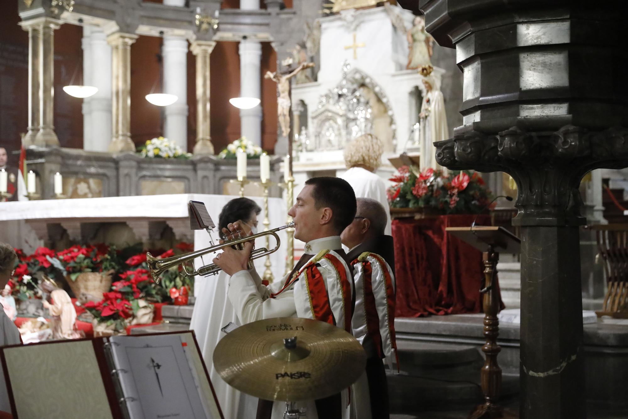 Homenaje musical a la sagrada familia en la Basílica de Gijón