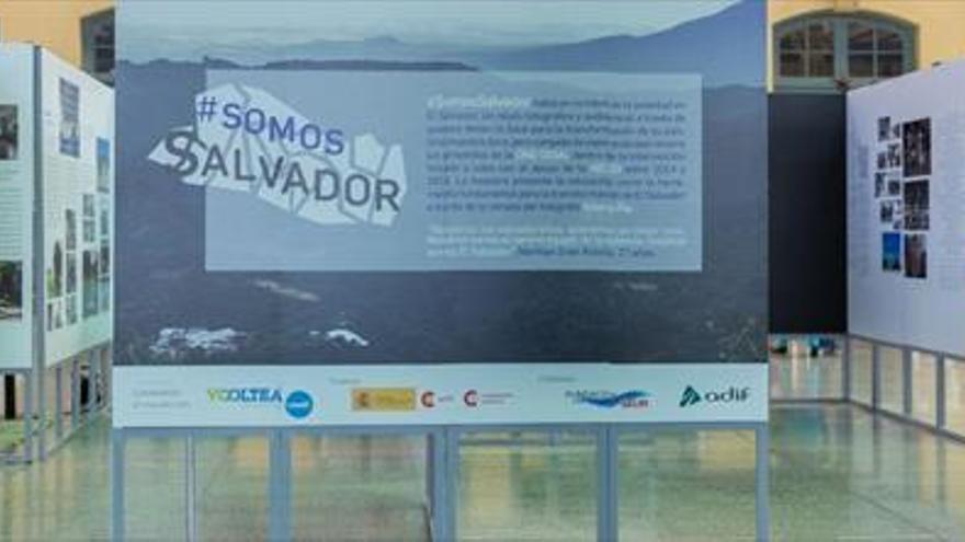 El Salvador llega a la estación de autobuses