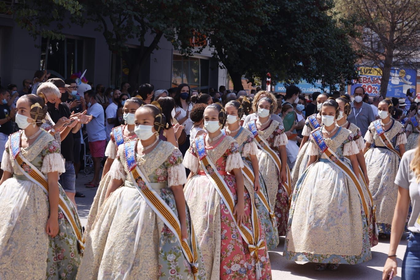 Llenazo en la última mascletà de las Fallas 2021