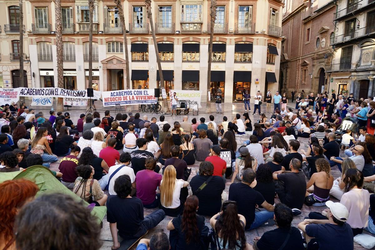 Acampada por la vivienda en Málaga