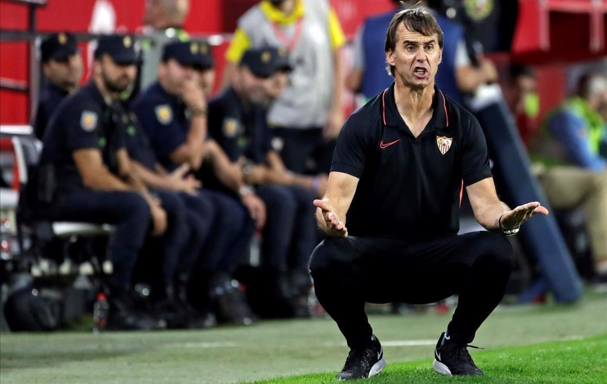 segea51772870 graf1191  sevilla  02 11 2019   el entrenador del sevilla fc200408091900