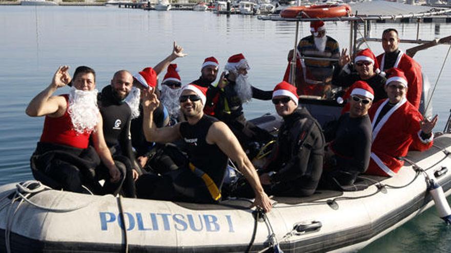 Papá Noel llega hasta al fondo del mar