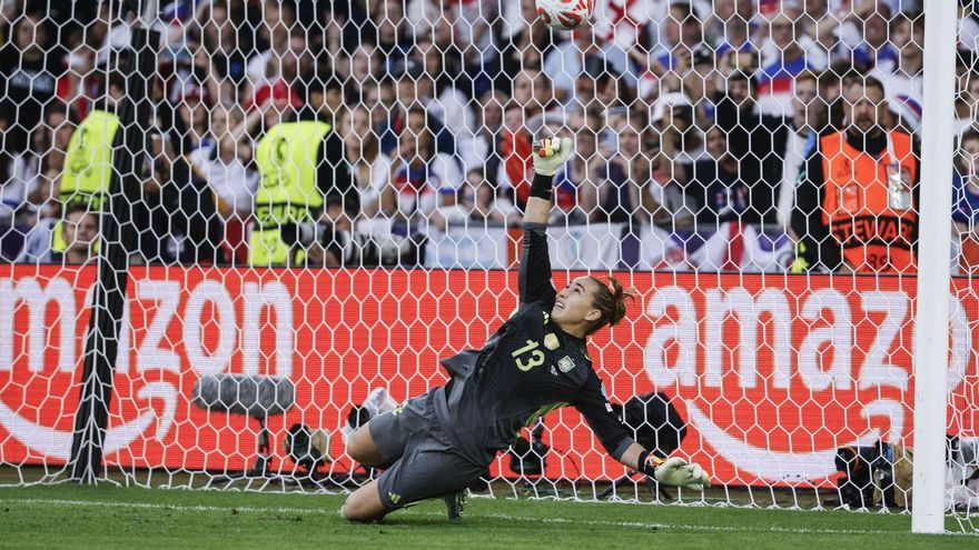 Ärger um einen Spickzettel: Hat England im EM-Finale gegen Spanien gemogelt?