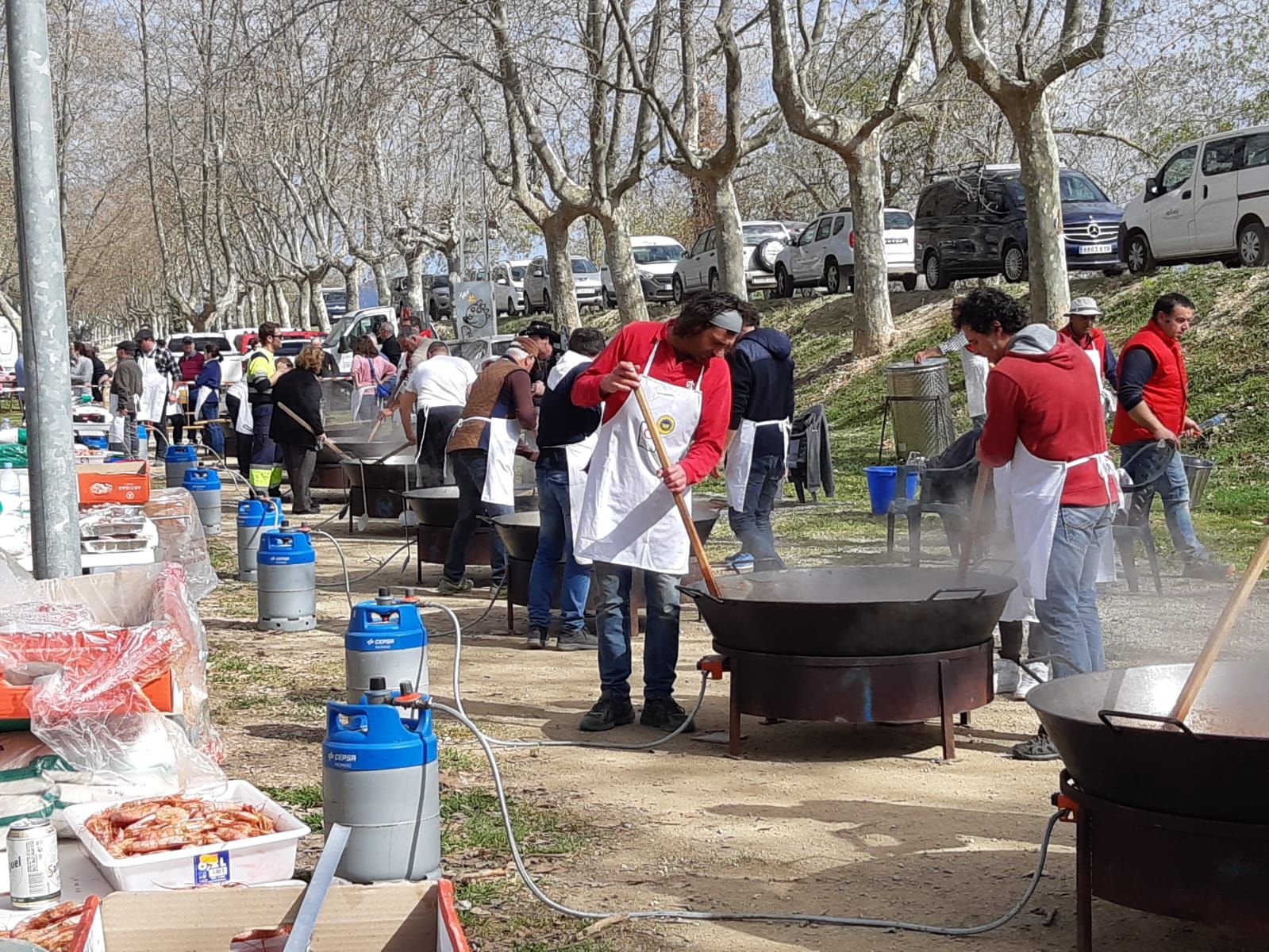 Tradicional Sopa de Carnaval a Sant Pere Pescador.jpg
